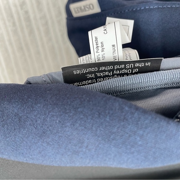 Osprey Large Day 20L Grey Backpack - Picture 10 of 10